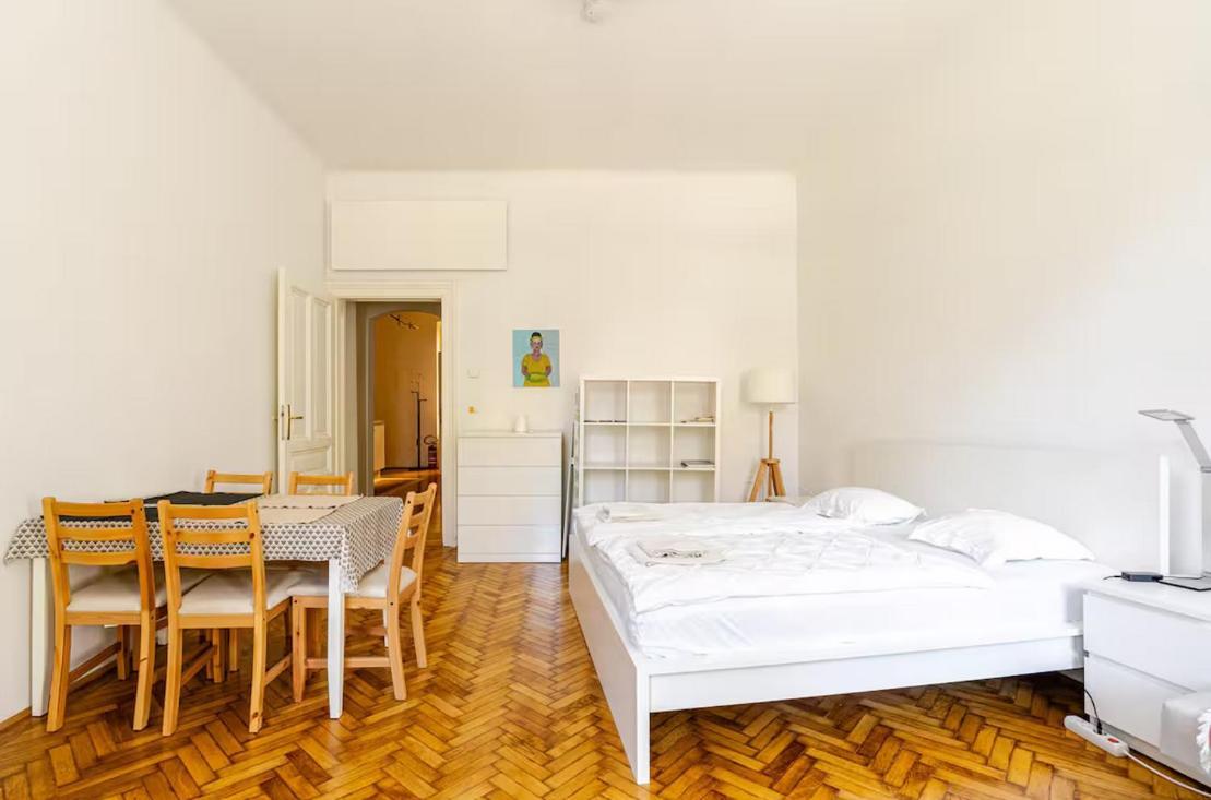 Apartament My
